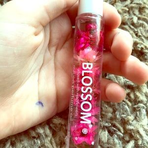 Blossom roll-on perfume oil infused with flowers